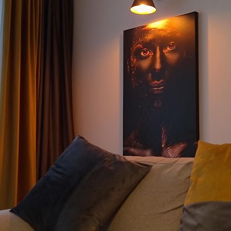 Apartament Suceava Exteriör bild